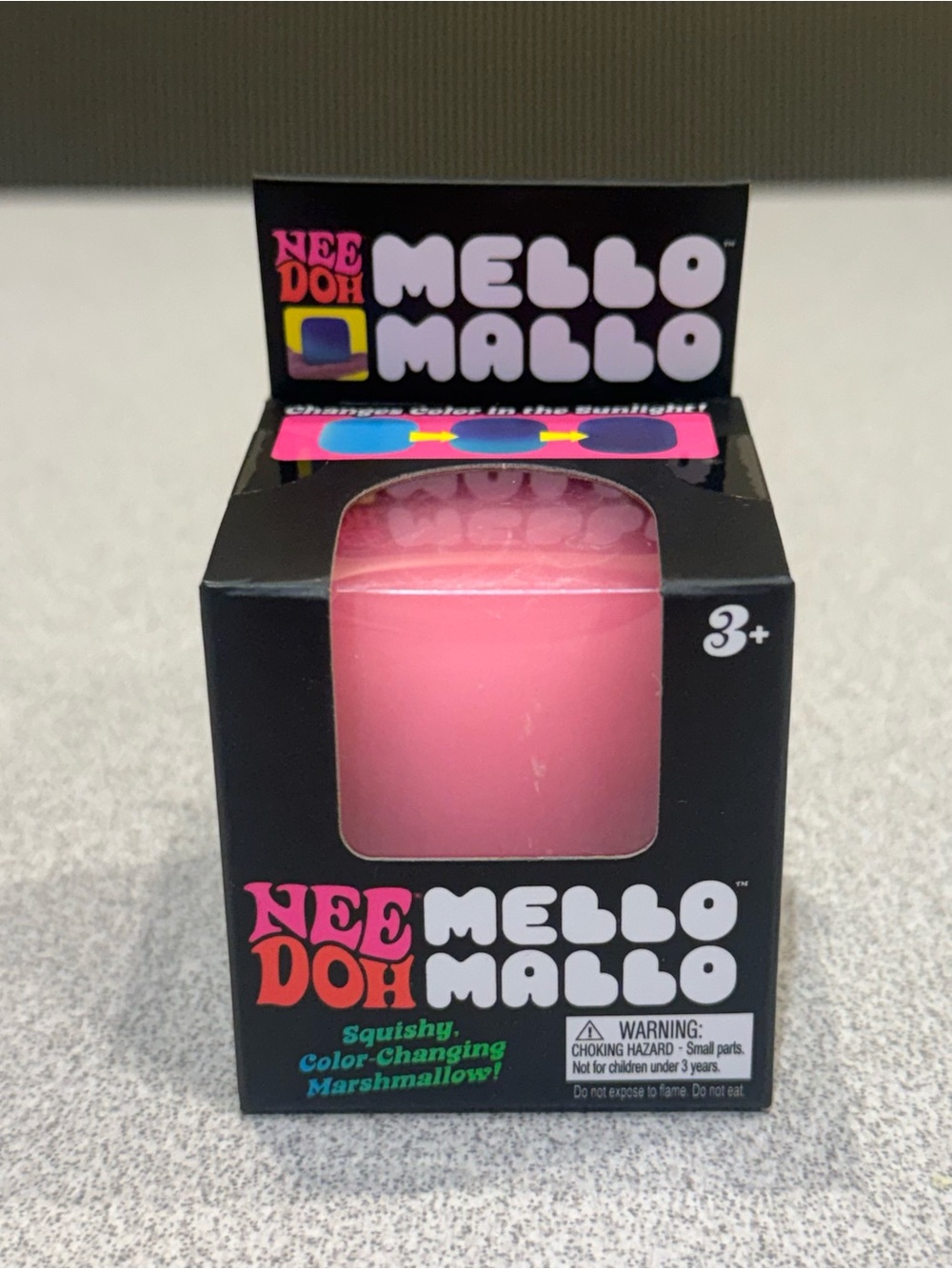 NEW NeeDoh Pink Mello Mallo Color Changing Squishy Marshmallow Authentic
